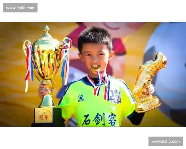 芝罘中学 “小剑客” 市运会斩 37 金创纪录! 芝罘中学 “小剑客” 市运会斩 37 金创纪录!