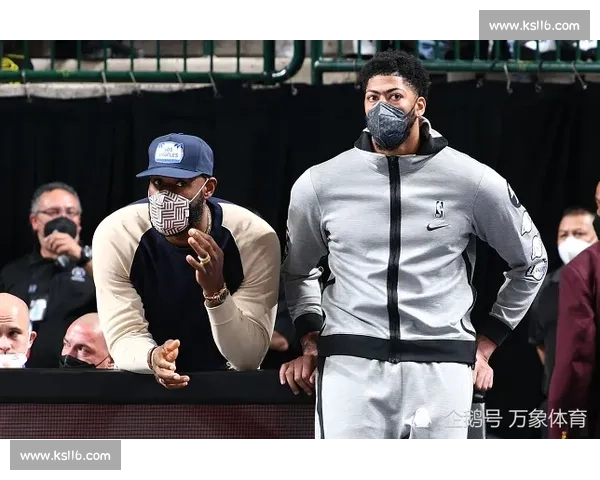 哈登詹姆斯续约尘埃落定，自由市场这五人成争冠关键！特纳领衔内线争夺战