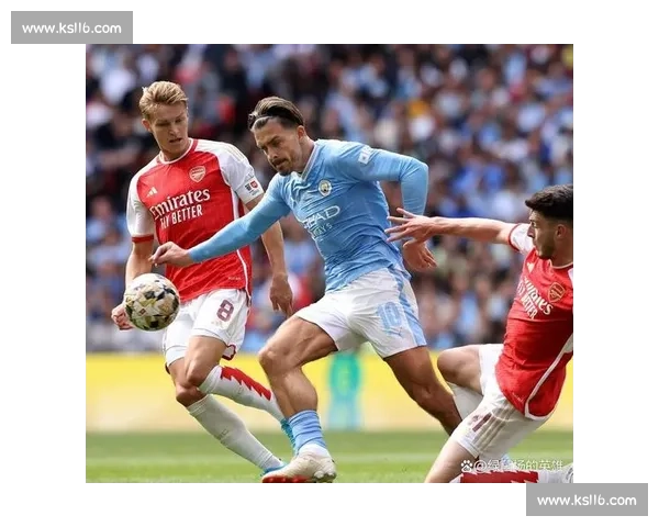 格拉利什加盟埃弗顿穿 18 号,致敬传奇开启蓝军新征程 格拉利什加盟埃弗顿穿 18 号,致敬传奇开启蓝军新征程